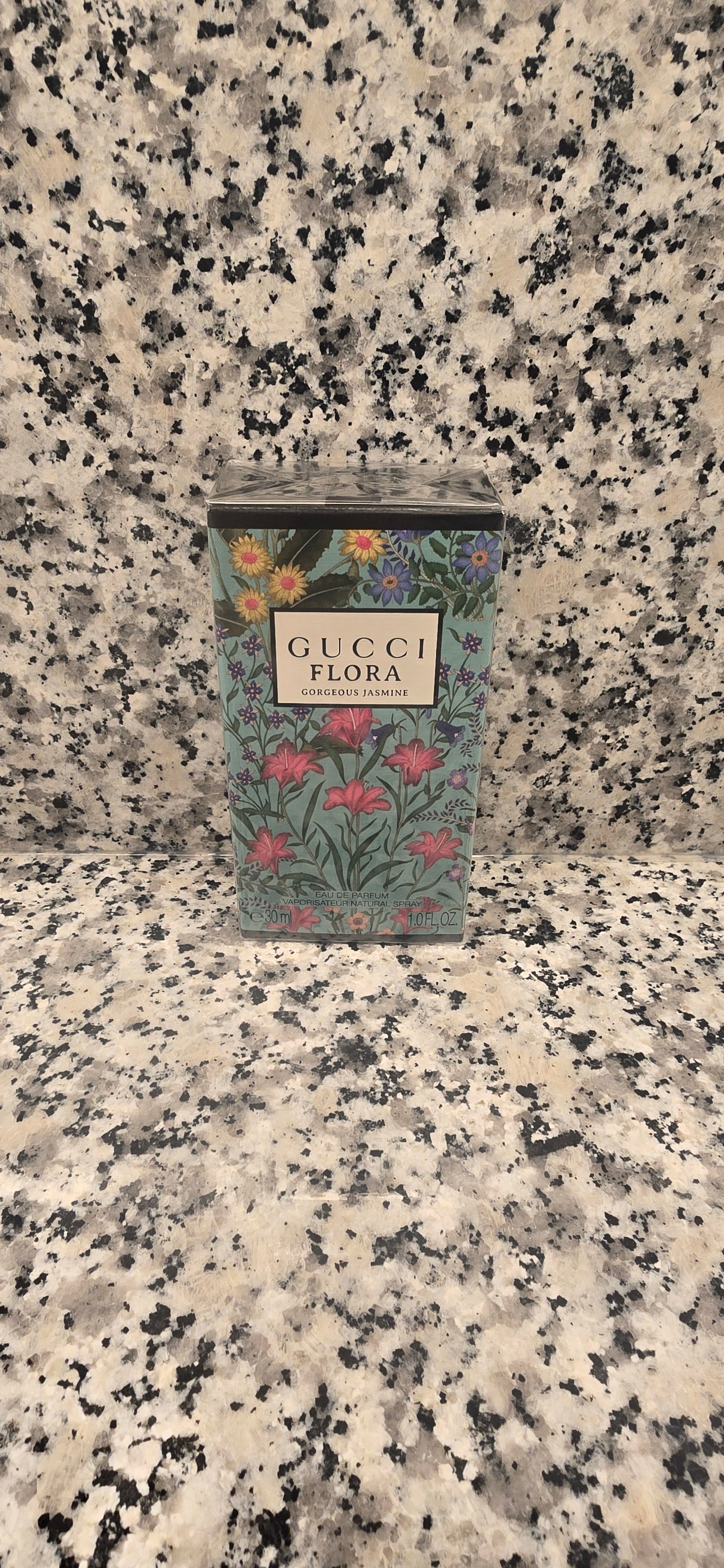 Gucci Flora Gorgeous Jasmine Eau de Parfum – 1.0 fl oz / 30 ml
