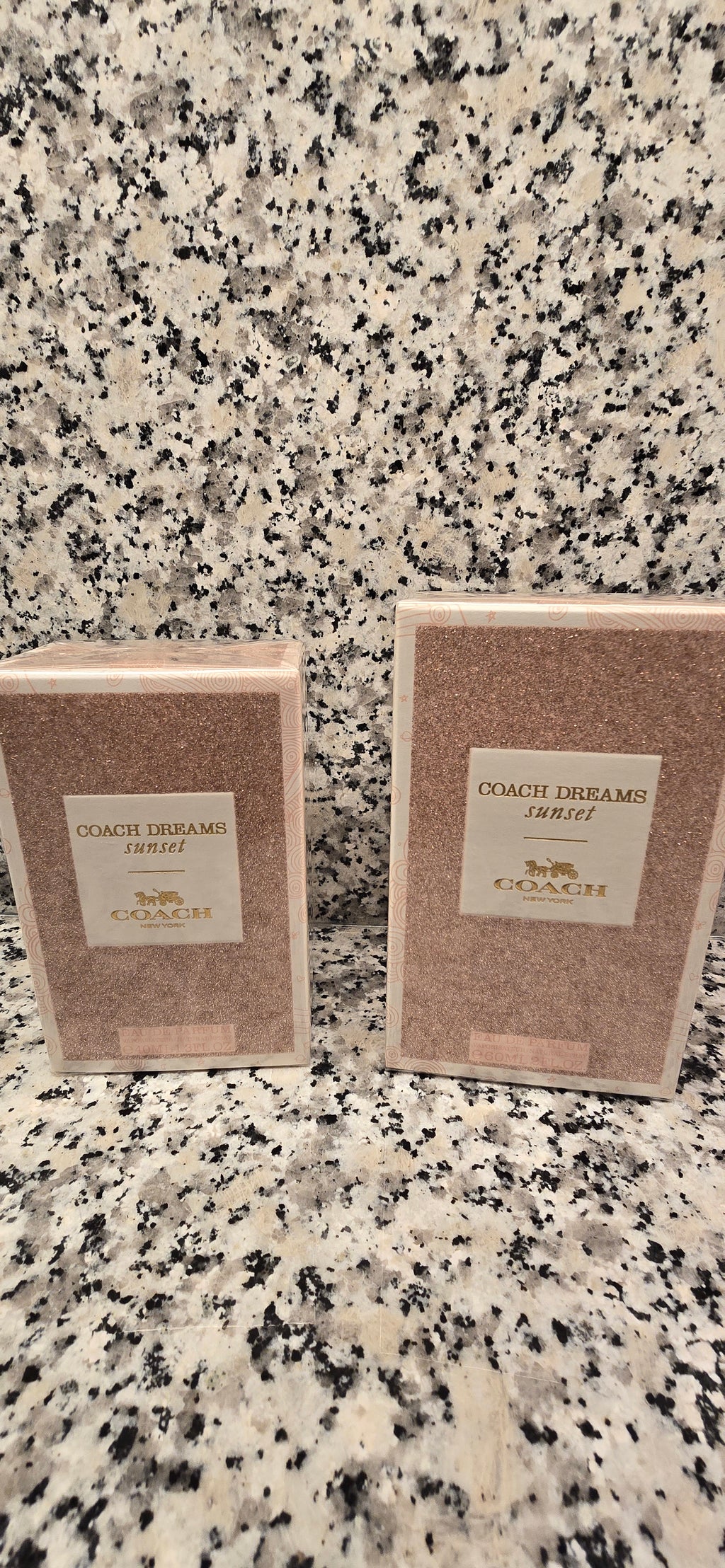 Coach Dreams Sunset Eau de Parfum – 1.3 fl oz / 40ml